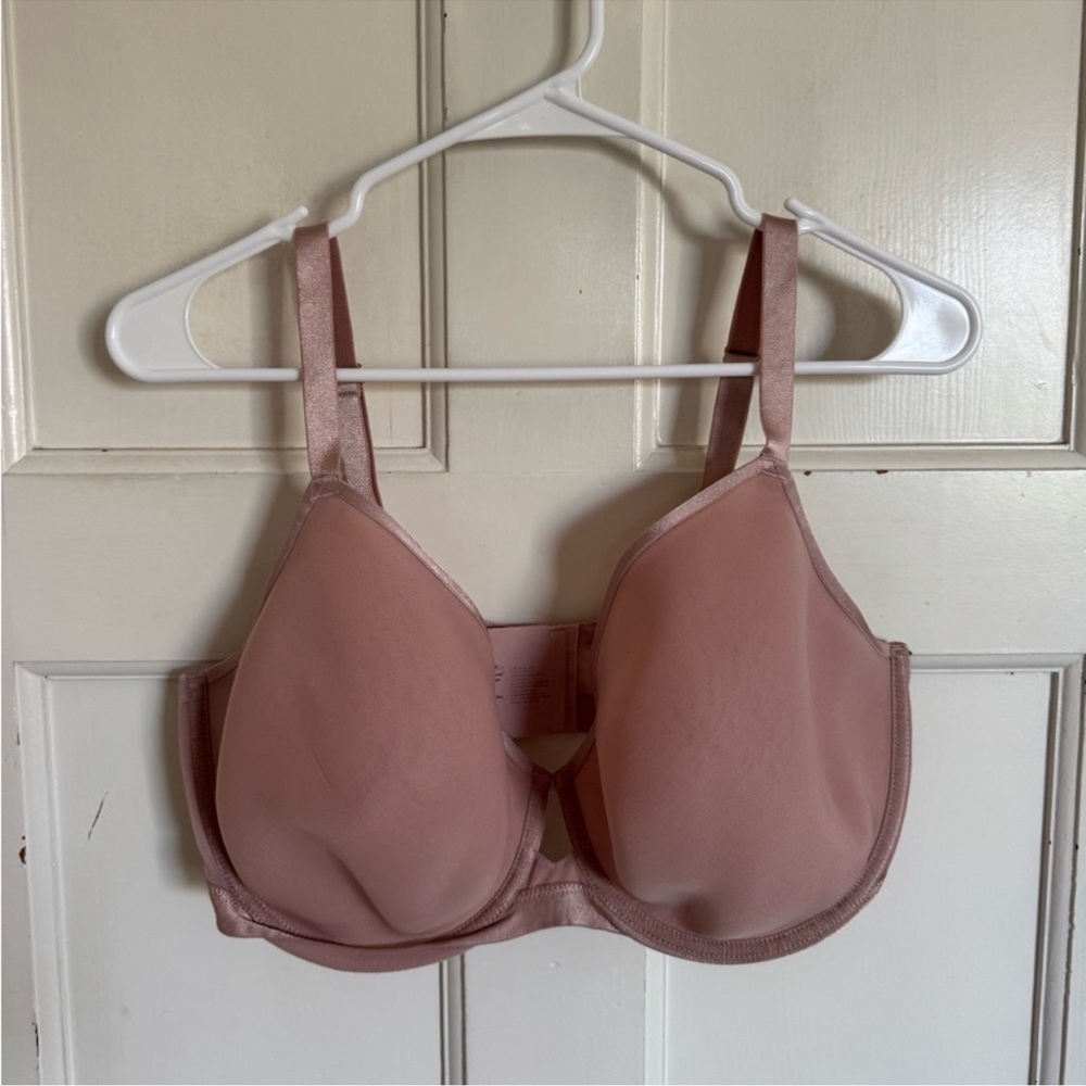 Soma‎ Lightest Lift Smooth Perfect Coverage bra size 40G